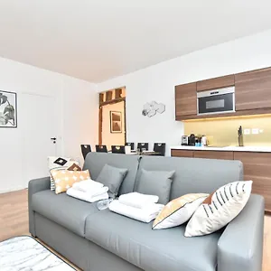 Cmg Bonne Nouvelle / Fbg Poissonniere Paris