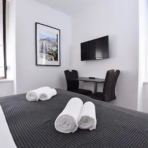 Apartment Old Town 1 Pula