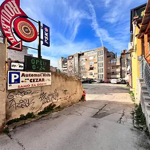 Apartment Arta Center - With Private Parking Pula