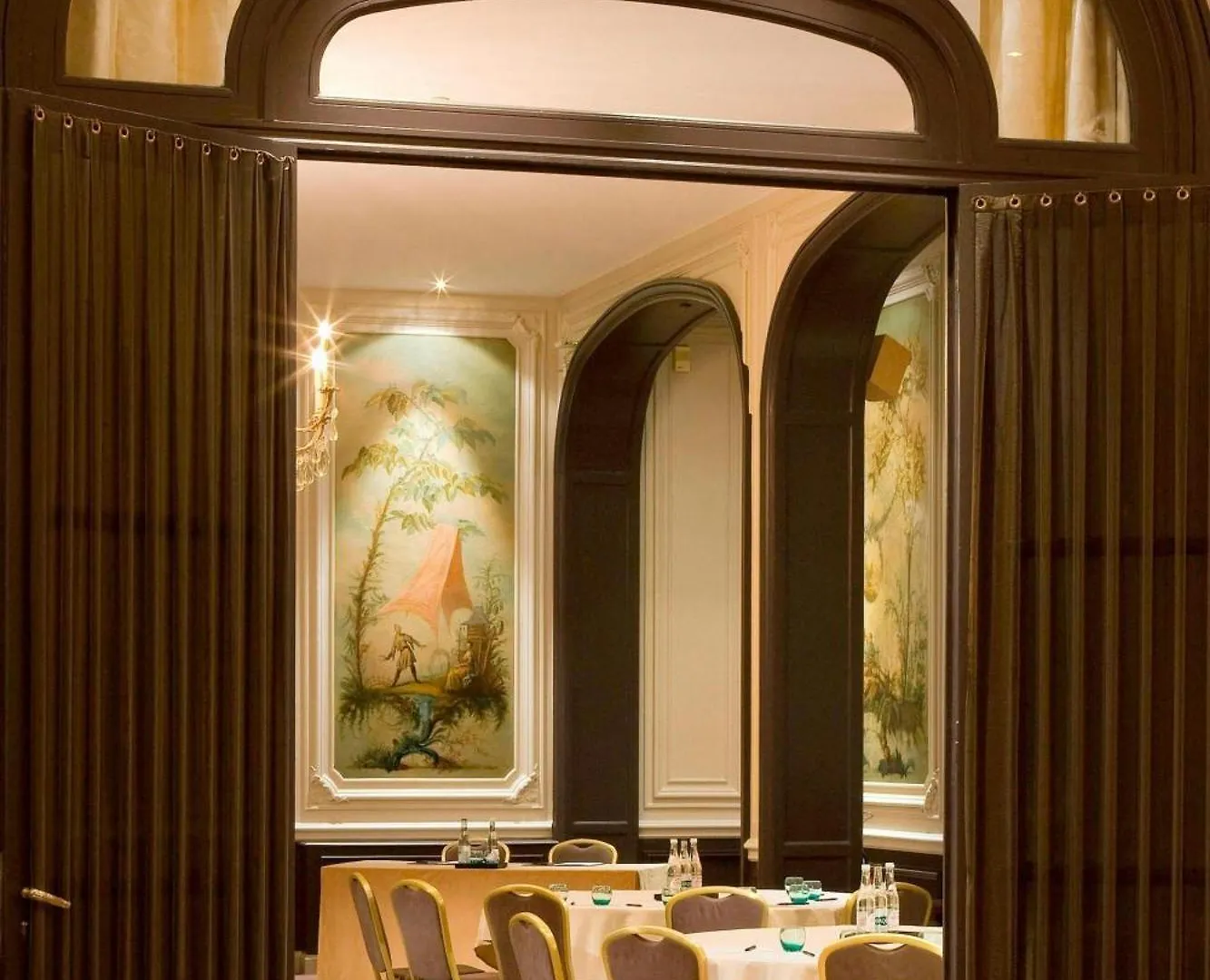 Paris Marriott Opera Ambassador Hotel 4*,  France